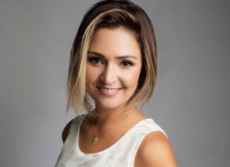 Neden eğri duruyoruz?