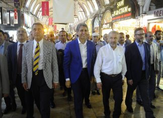 SHOPPING FEST’E KAPALIÇARŞI’DA GÖRKEMLİ AÇILIŞ