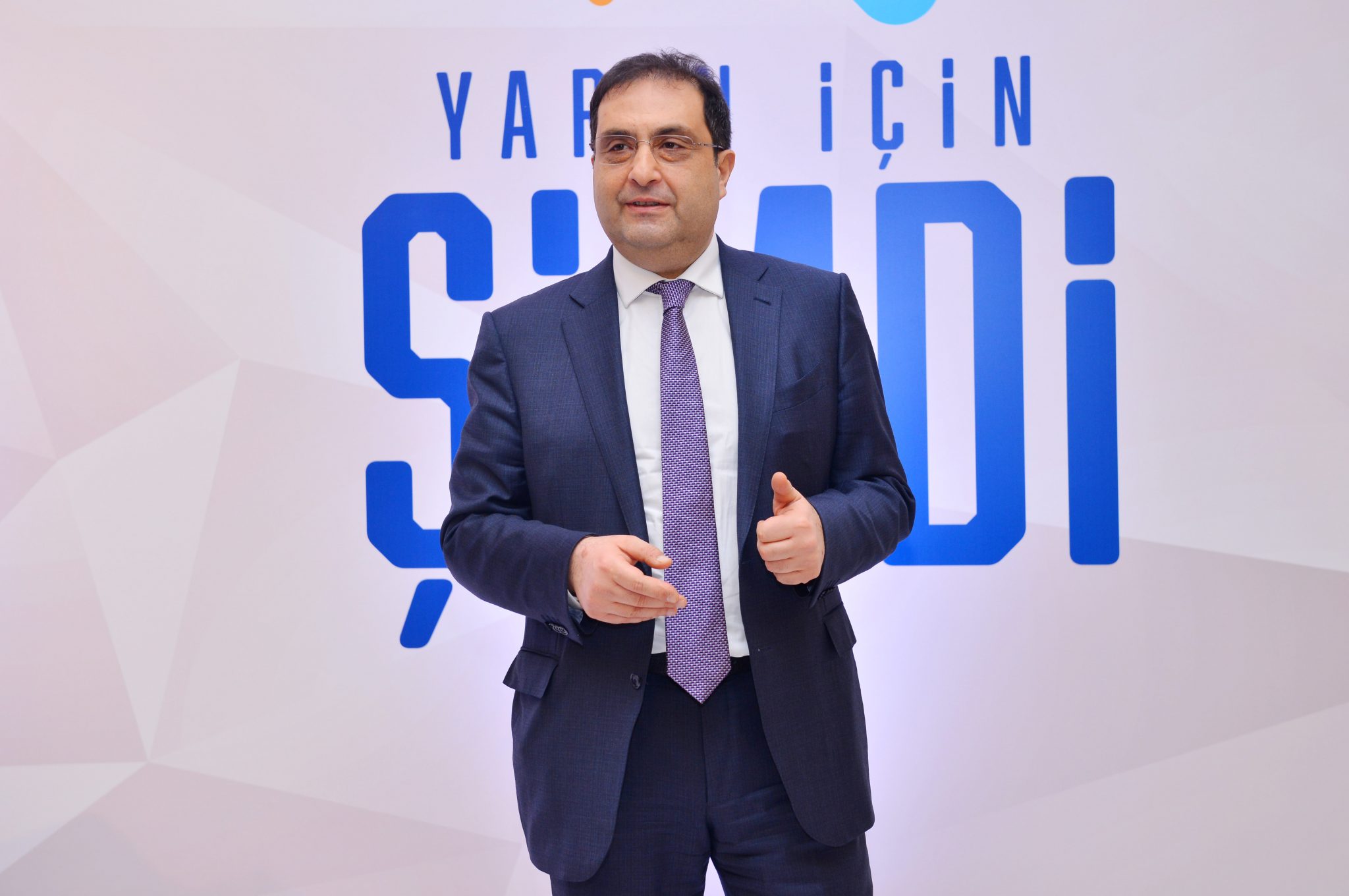 Türkiye, Trafikteyken Sosyal Medyada En Çok Gezinen Avrupa Ülkesi Fırat Kuruca