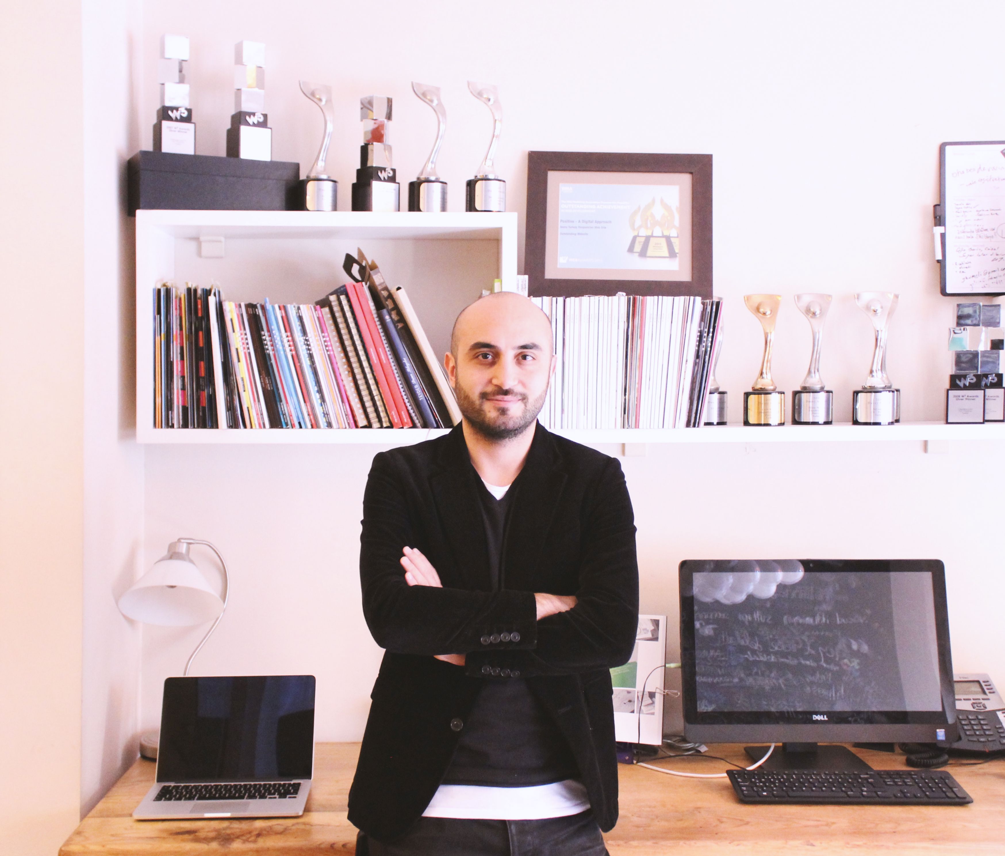 1499756418_Positive_Caner_Ist__ Positive Kurucu Ortağı Caner Istı