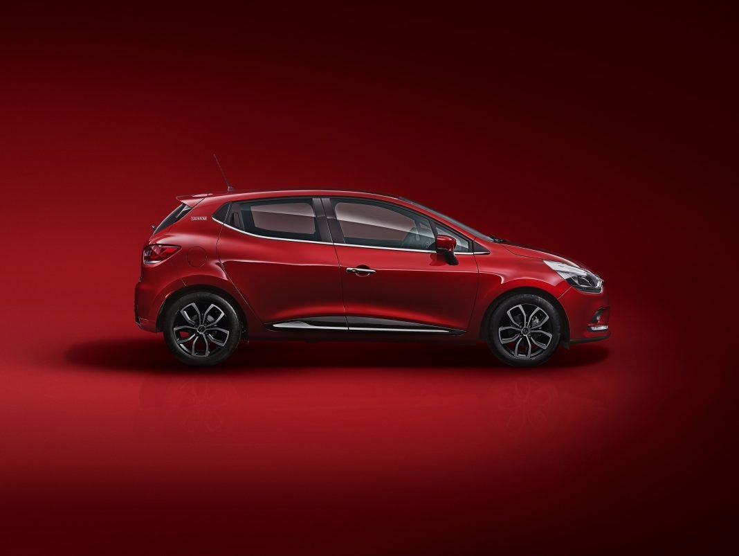 HyperFocal: 0 clio touch Chrome