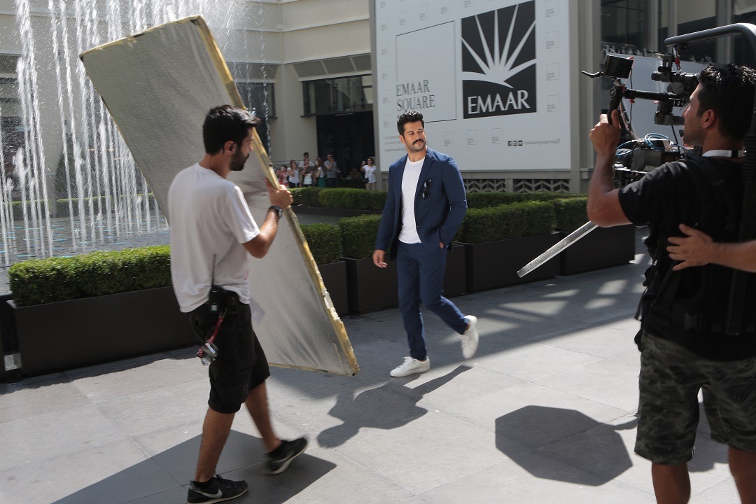 Emaar Square, Burak Özçivit’le turist ve yatırımcıları İstanbul’a çağıracak Burak Özçivit