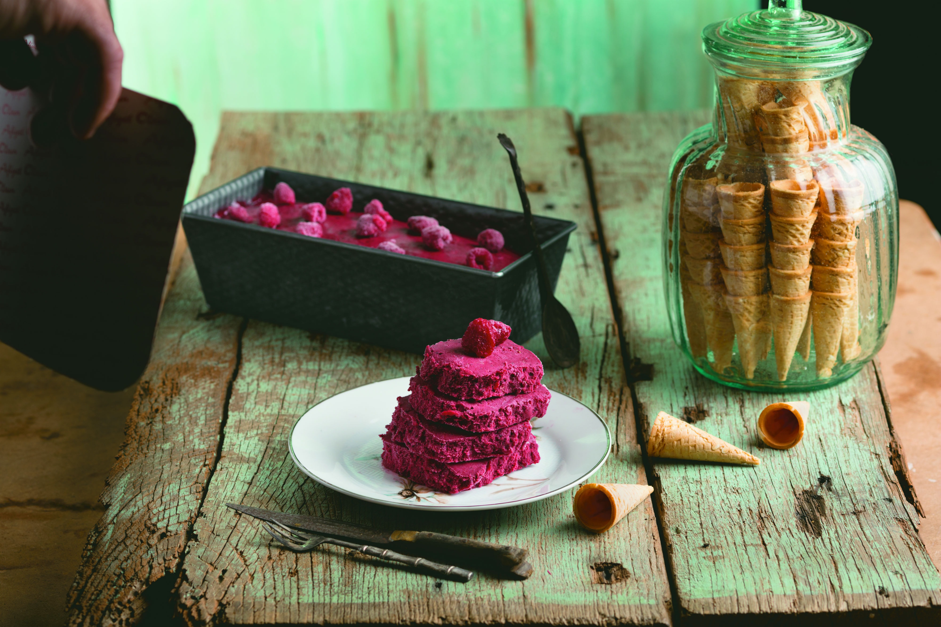 1501841388_Frambuazli frambuazlı dondurma