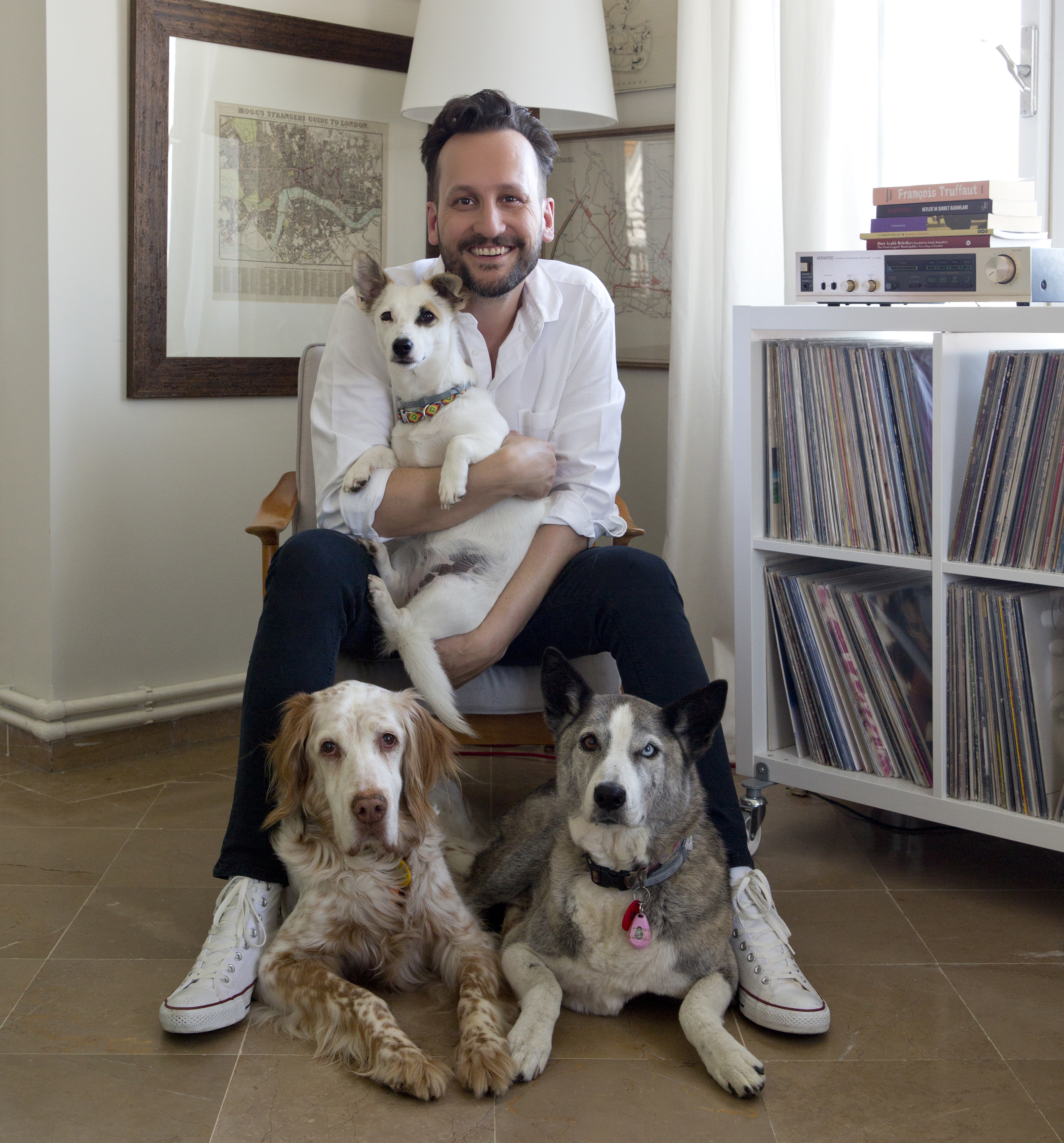 PATİ BİRLİĞİ SOKAK KÖPEKLERİ İÇİN YOLA ÇIKIYOR Sarp Dakni