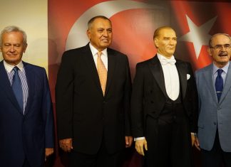 ‘Özdilek Vakfı Yılmaz Büyükerşen Ünlüler Balmumu Heykel Müzesi’ artık İstanbul’da Özdilek Vakfı Yılmaz Büyükerşen Ünlüler Balmumu Heykel Müzesi