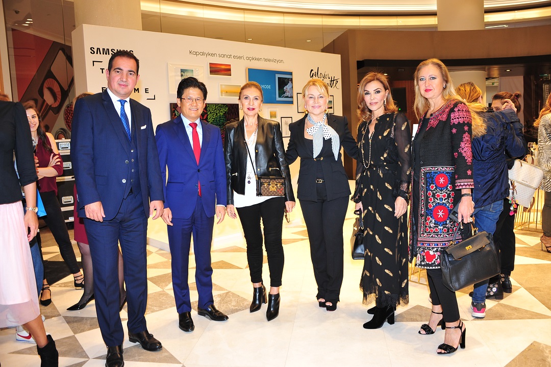 1507064785_MertGursoy_DaeHyun_Kim_MerihTuran_DemetSabanciCetindogan_FeryalGulman_SibelKerimoglu Moda ve Teknoloji Sanatla Buluştu