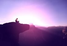 TÜRKLER EŞLERİNİ YALNIZ TATİLE GÖNDERMİYOR Seyahat sitesi momondo