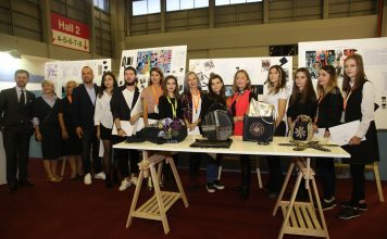 Okan Moda Tasarımı öğrencileri ödüllerini Arzu Kaprol’den aldı Okan Üniversitesi Open Fashion Studio etkinliği