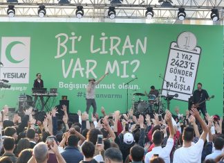 CEZA İLE COŞTULAR, DEV PUZZLE İLE DESTEK OLDULAR Ceza Konseri Yeşilay