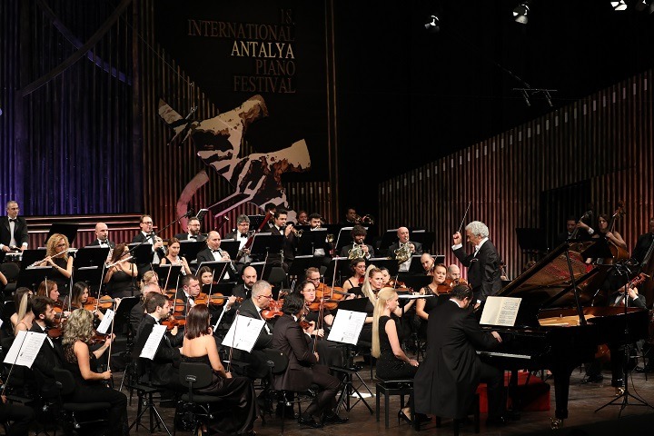 1509867307_TNR_9347 18. ULUSLARARASI ANTALYA PİYANO FESTİVALİ