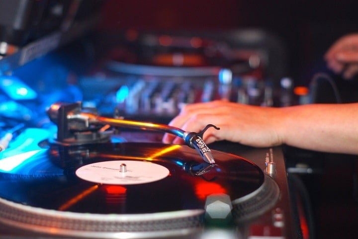 VAKKORAMA EVENTS GENÇLİĞİN DİNAMİK RUHUNU İSTİNYEPARK’TA BULUŞTURUYOR! Learn How to DJ