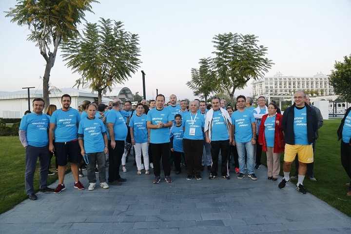 700 AİLE HEKİMİ OBEZİTEYE KARŞI YÜRÜDÜ ARGEV OBEZİTE YÜRÜYÜŞÜ