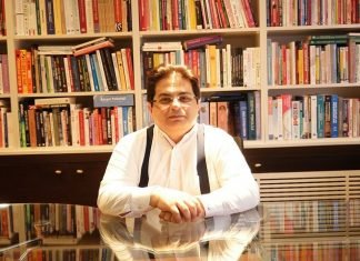 Çok Gülen Çok Ağlar Atasözü Gerçek Olabilir..! AŞIRI GÜLMEK DEPRESYONU TETİKLEYEBİLİR Zafer Akıncı