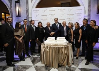 Conrad İstanbul Bosphorus 25. Yılını Coşkuyla Kutladı Alper_Aksoy_Alpay_Aksoy___Batu_Aksoy___Erol_Aksoy___Andreas_Jersabeck___Erol_Aksoy___Belkıs_Aksoy___Sevgi_Aksoy